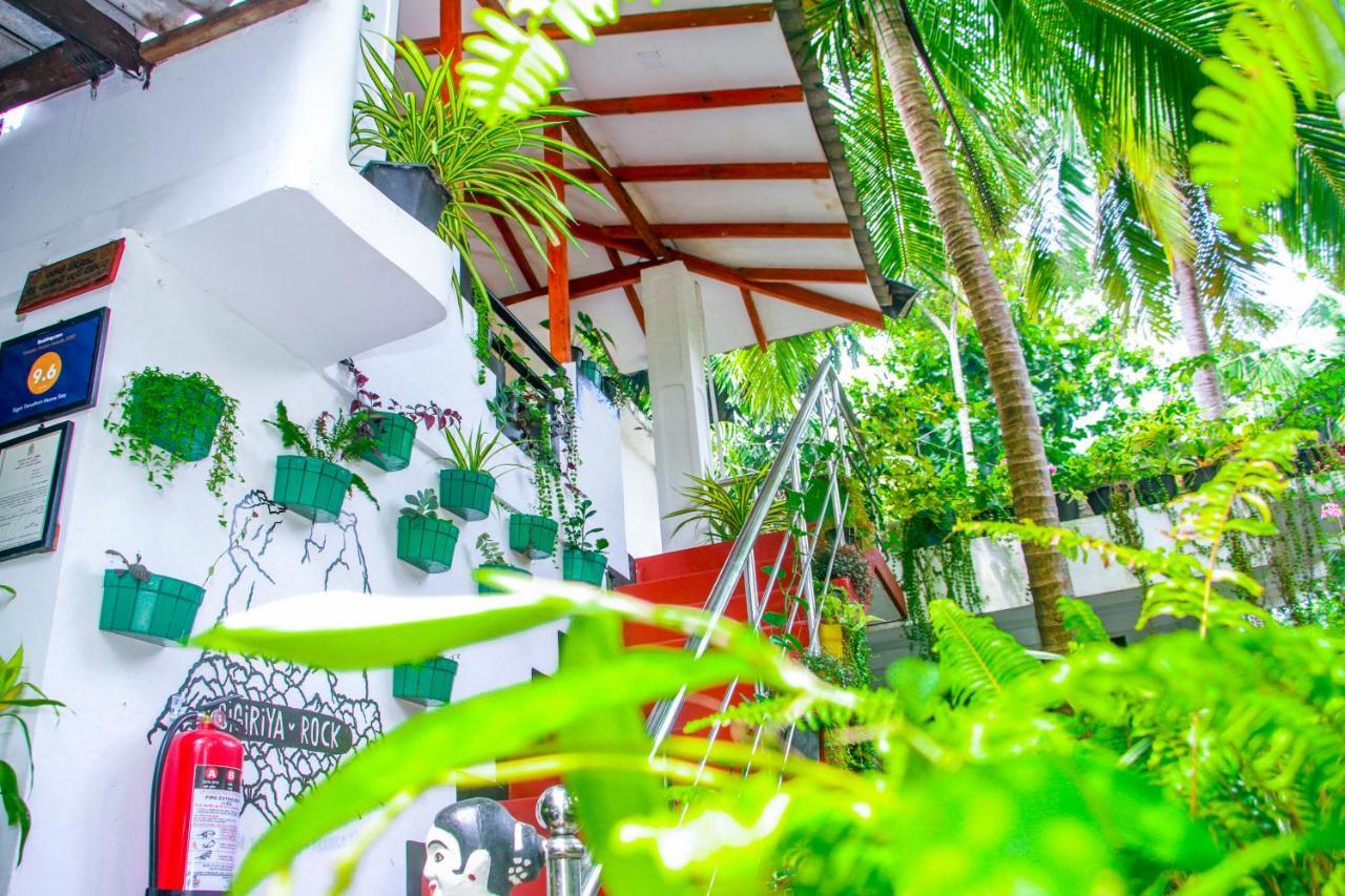 Sigiri Tarushan Home Stay Sigiriya Eksteriør billede