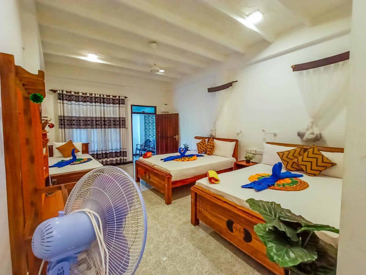 Sigiri Tarushan Home Stay Sigiriya Eksteriør billede
