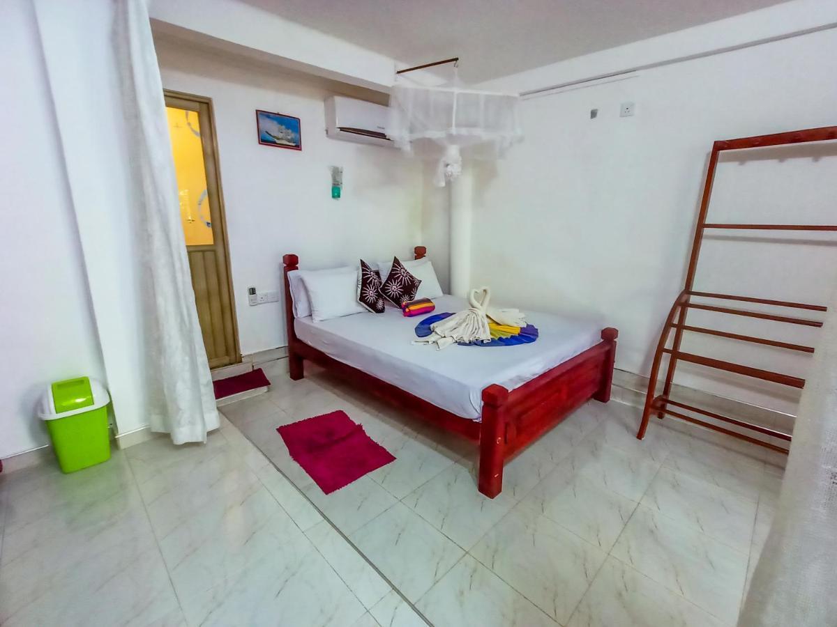 Sigiri Tarushan Home Stay Sigiriya Eksteriør billede