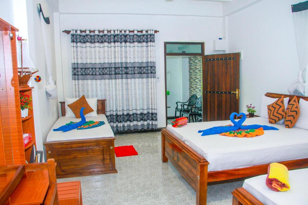 Sigiri Tarushan Home Stay Sigiriya Eksteriør billede
